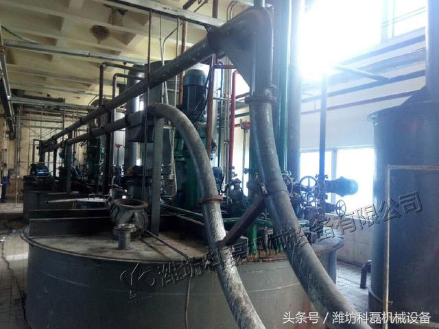 還在為氫氧化鋁粉末輸送發(fā)愁嗎?看管鏈輸送機就找到解決之道了! 第1張 還在為氫氧化鋁粉末輸送發(fā)愁嗎?看管鏈輸送機就找到解決之道了! 第1張